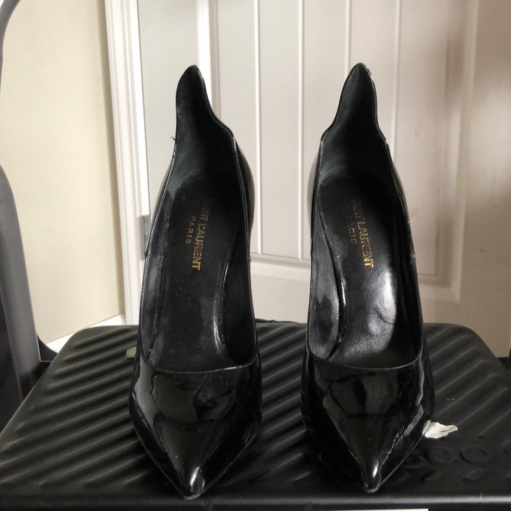 Black Patent Leather Pump